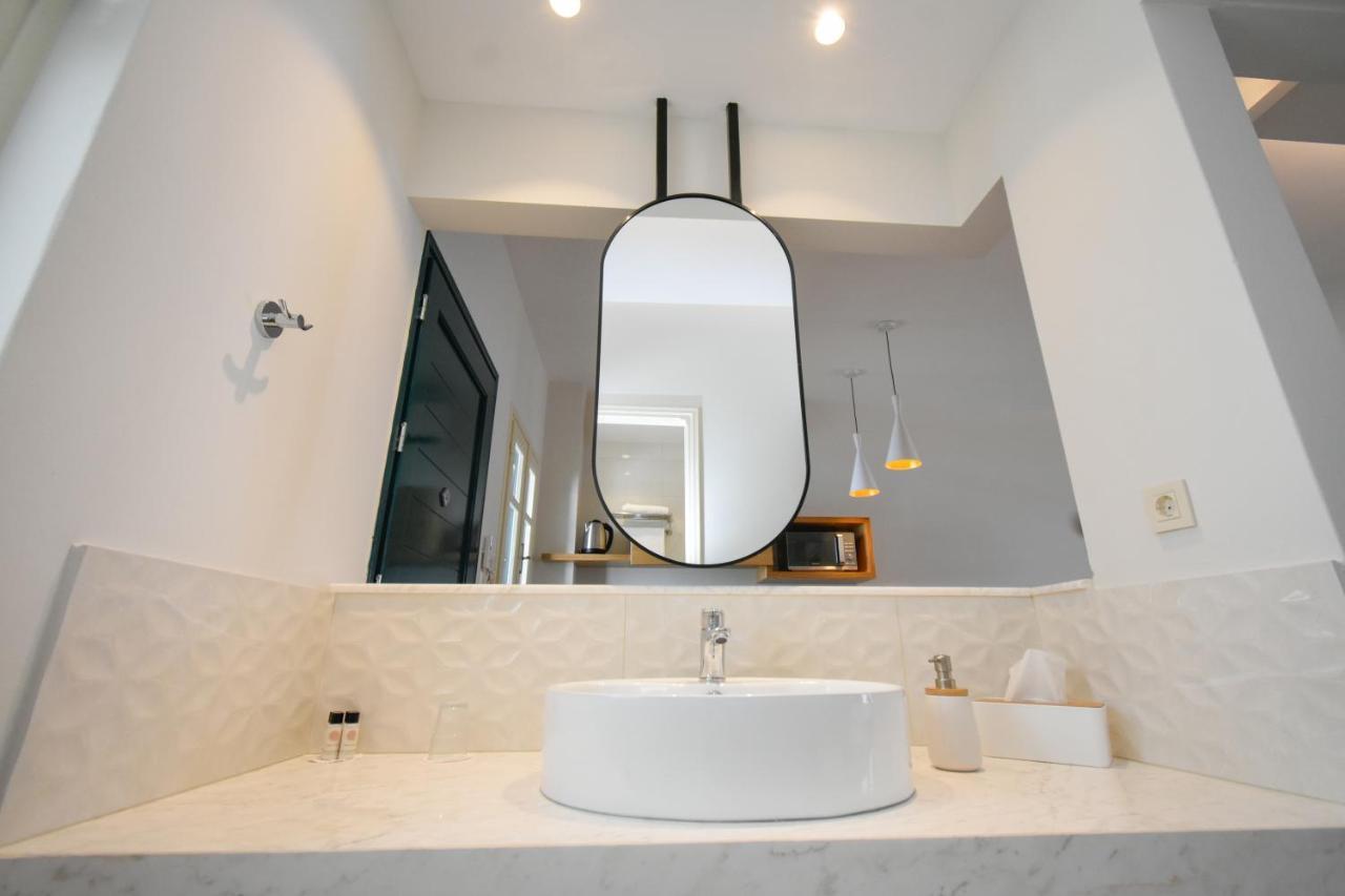 Elena Village Hotel & Suites Myrties エクステリア 写真