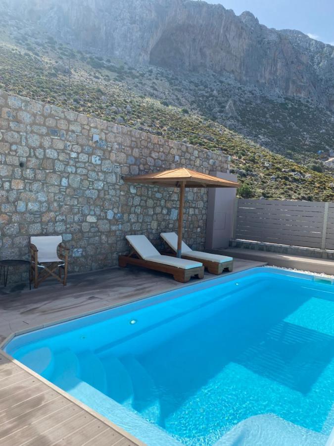 Elena Village Hotel & Suites Myrties エクステリア 写真