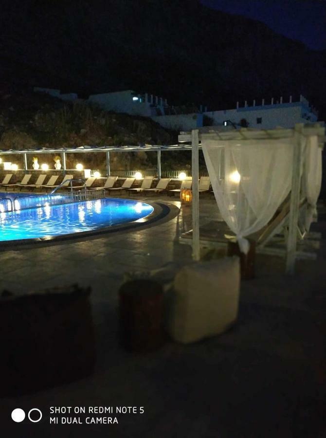 Elena Village Hotel & Suites Myrties エクステリア 写真