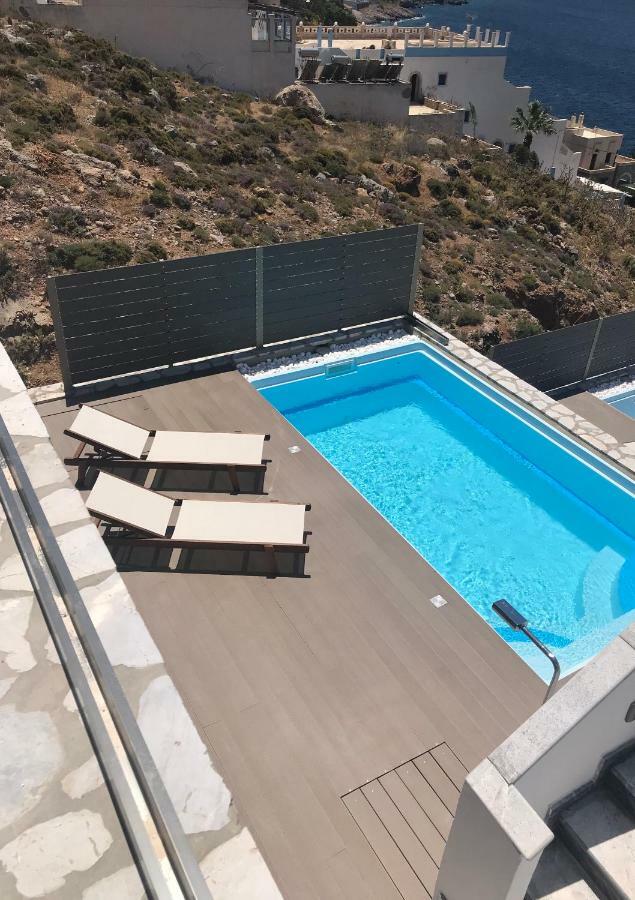Elena Village Hotel & Suites Myrties エクステリア 写真
